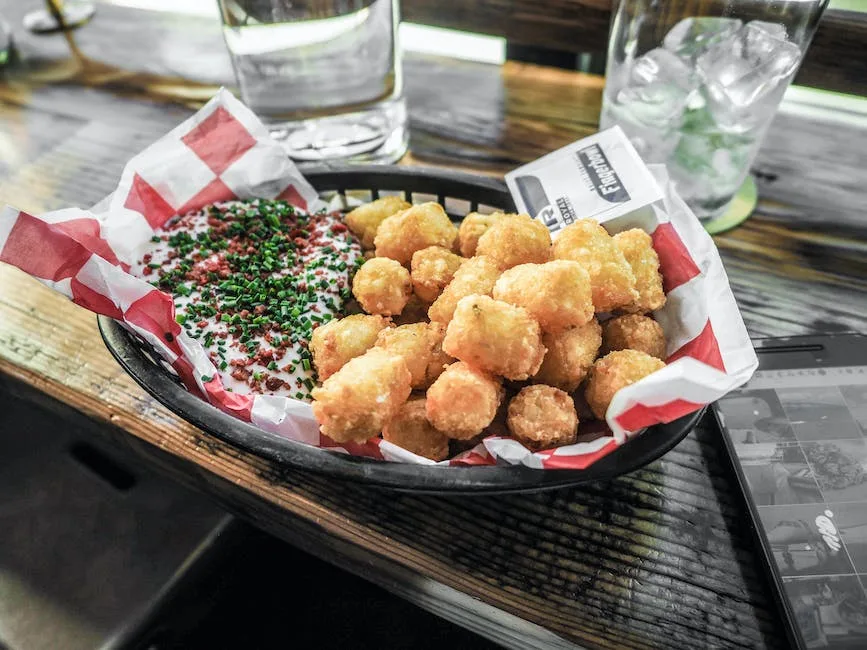 What To Drink With Chicken Wings? (Great Ideas!)